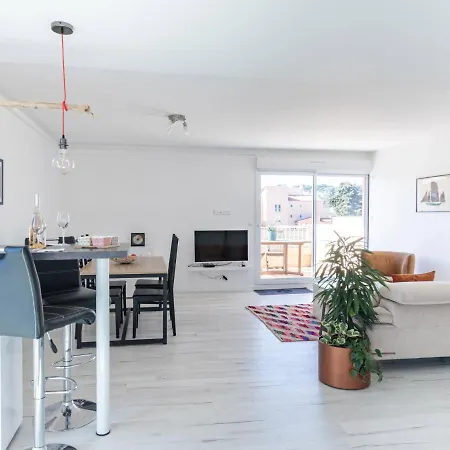 Les Roches Bleues-1 By Interhome * Le Pradet