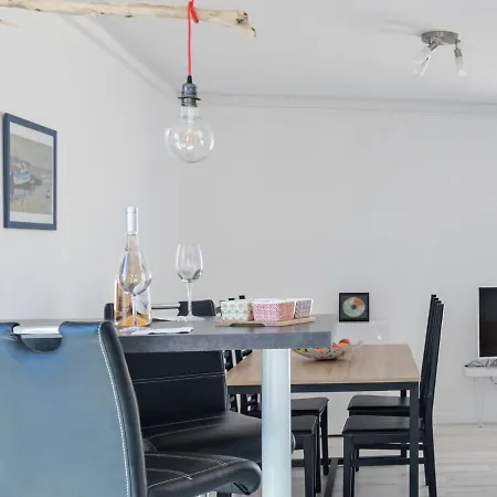 Les Roches Bleues-1 By Interhome Le Pradet
